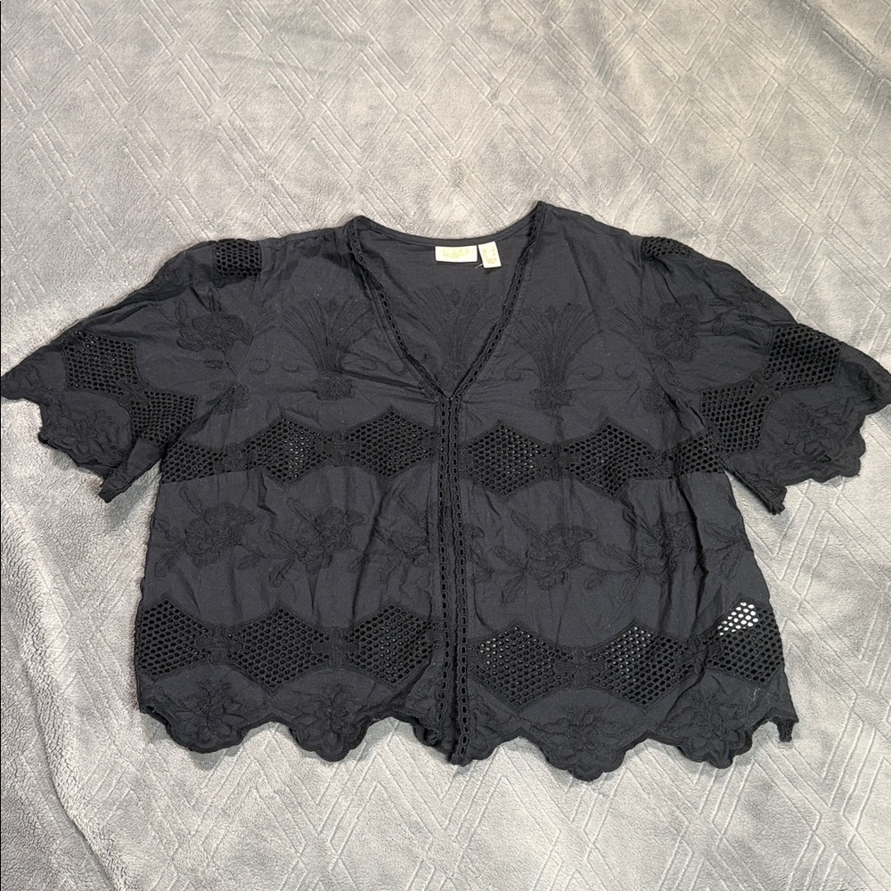 Logo Lavish by Lori Goldstein Top Shirt Cotton Embroidered Black Small